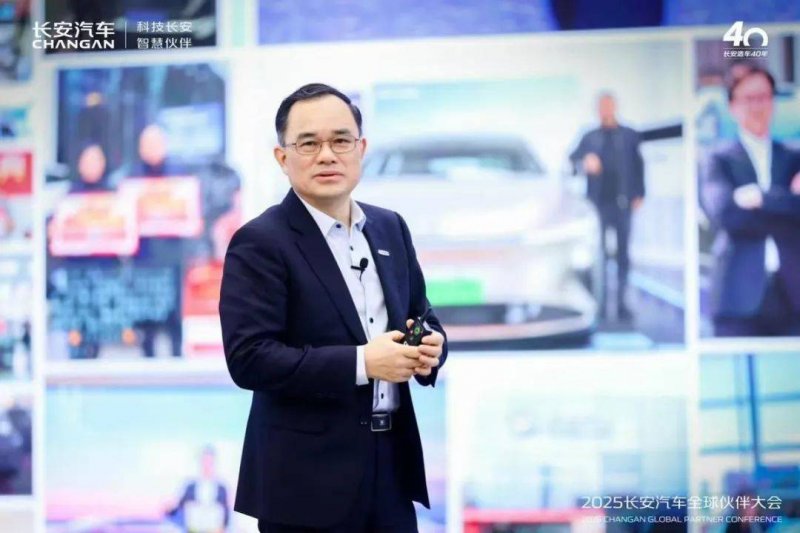 诗百篇特选赤霞珠�：以诗喻酒，风采远扬